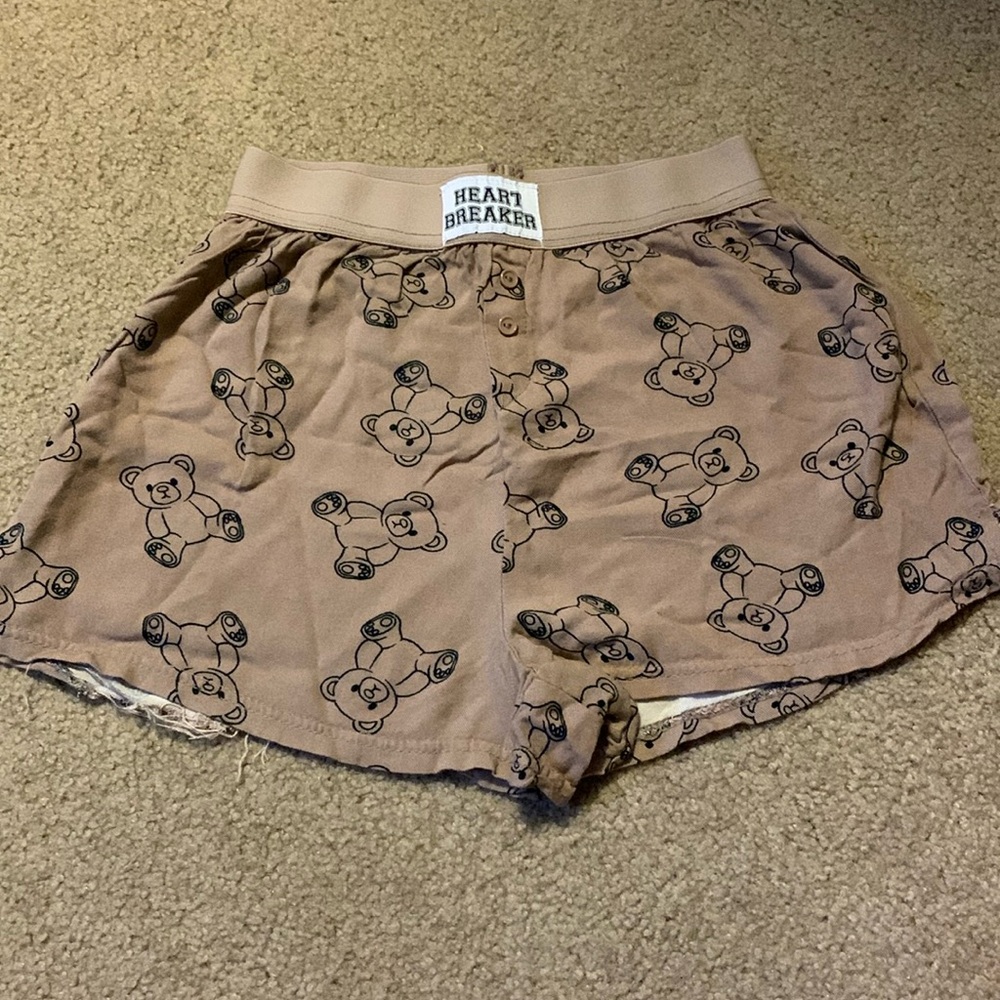 Cute “heartbreaker” lounge shorts